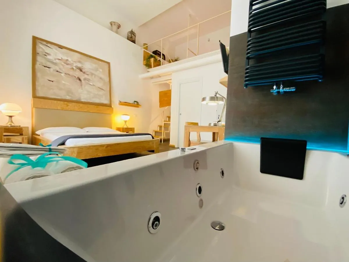 Aquarooms Luxury Suites Palermo 3*,