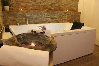 Bed & Breakfast Aquarooms Luxury Suites Palermo